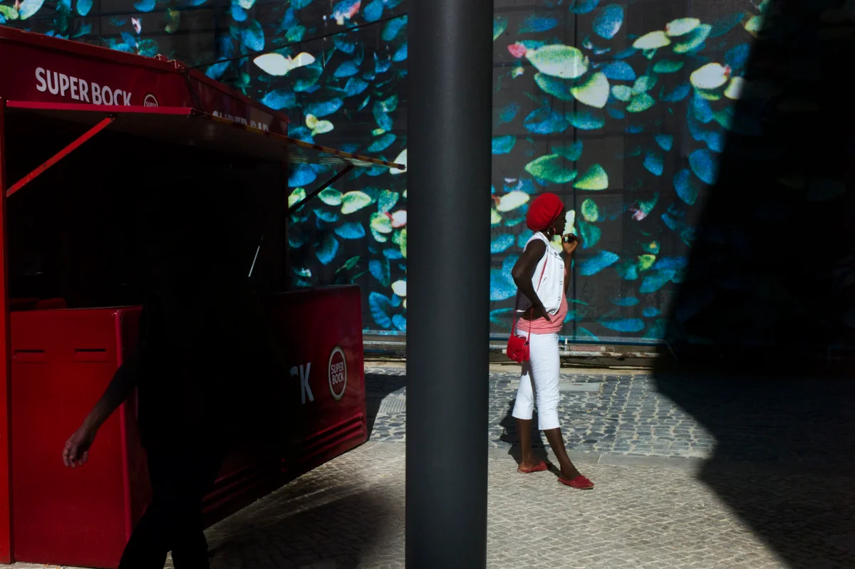 Colour photograph by Nikos Economopoulos