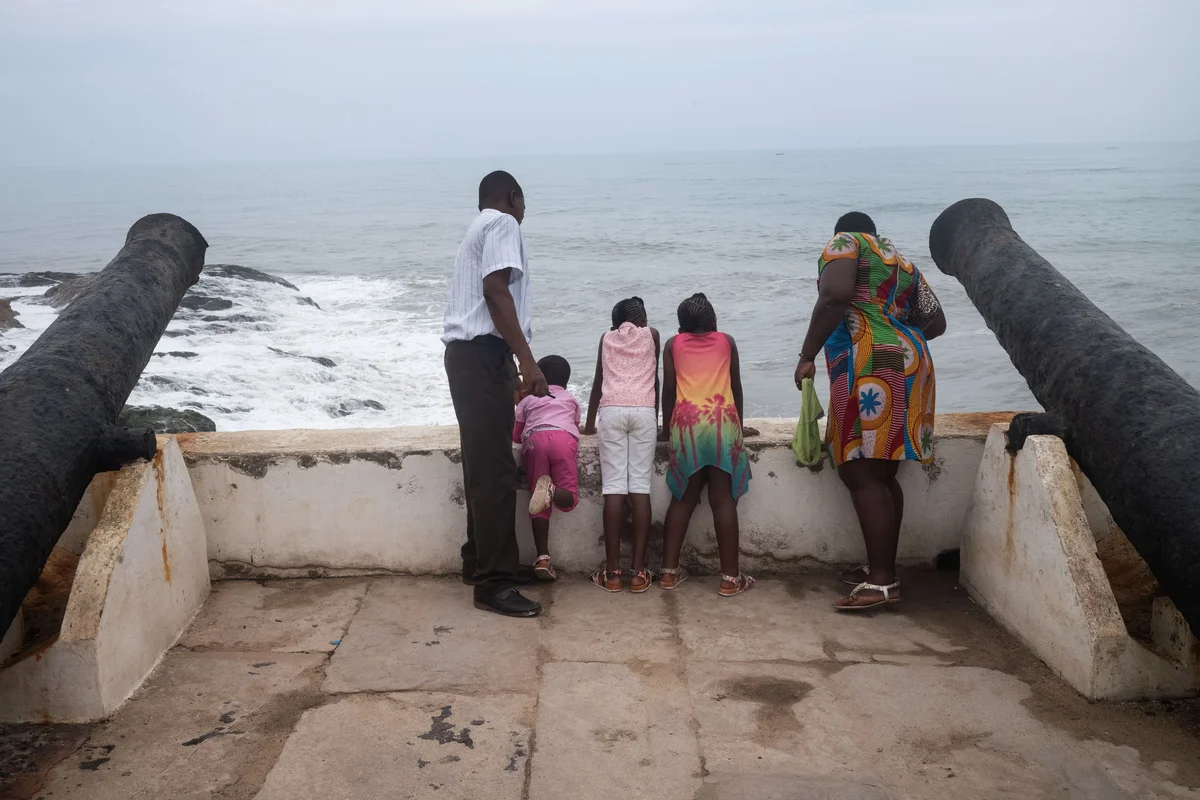 Ghana — Beyond the shores of no return, photograph 7 of 51 by Nikos Economopoulos
