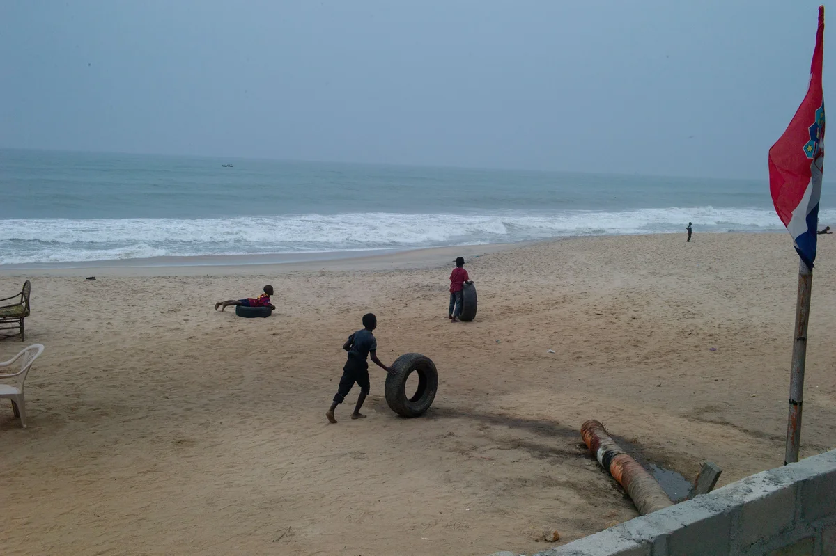Ghana — Beyond the shores of no return, photograph 10 of 51 by Nikos Economopoulos