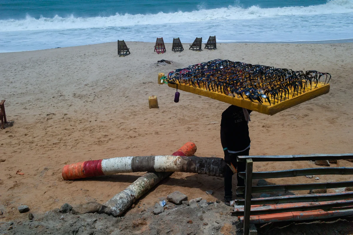 Ghana — Beyond the shores of no return, photograph 13 of 51 by Nikos Economopoulos