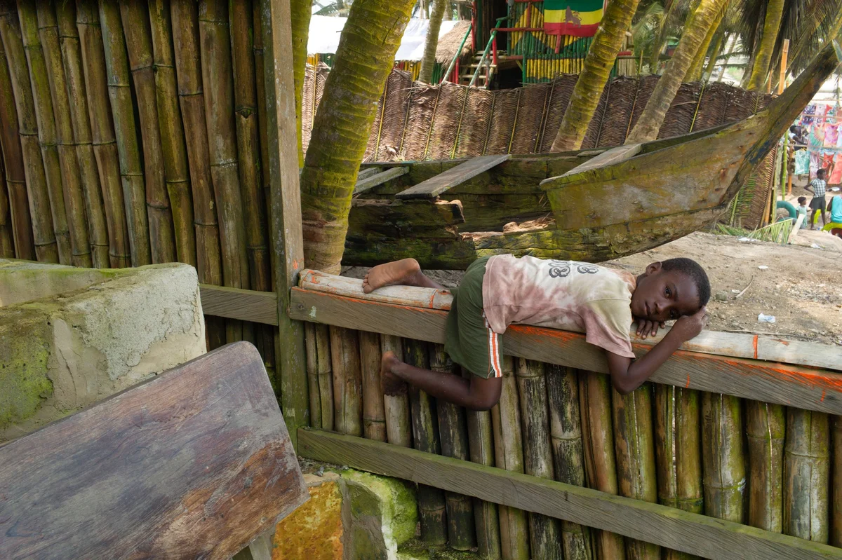 Ghana — Beyond the shores of no return, photograph 14 of 51 by Nikos Economopoulos