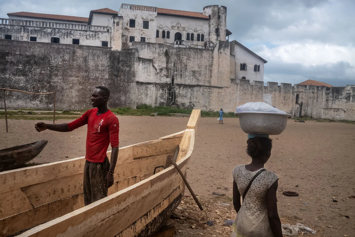 Ghana — Beyond the shores of no return, photograph 17 of 51 by Nikos Economopoulos