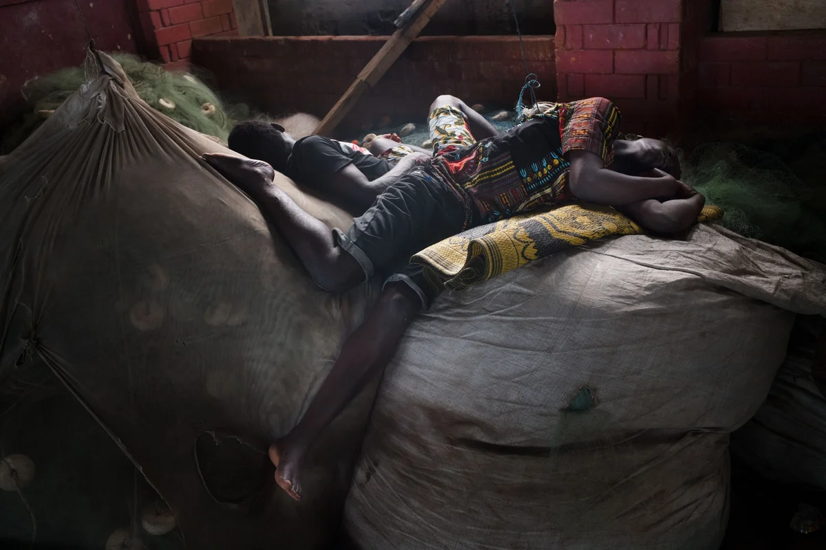 Ghana — Beyond the shores of no return, photograph 30 of 51 by Nikos Economopoulos